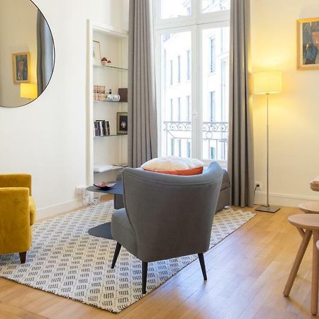 Opéra-Spacieux deux pièces en hypercentre Nantes Extérieur photo